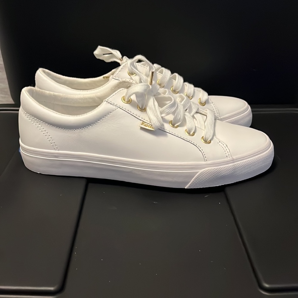 Brand New Women’s Keds Sneakers- size 9